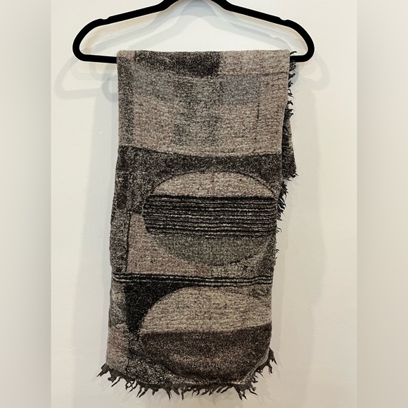 Wilfred Blanket Scarf - Picture 2 of 11